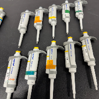 Eppendorf Research Plus Pipettes x20 image 1